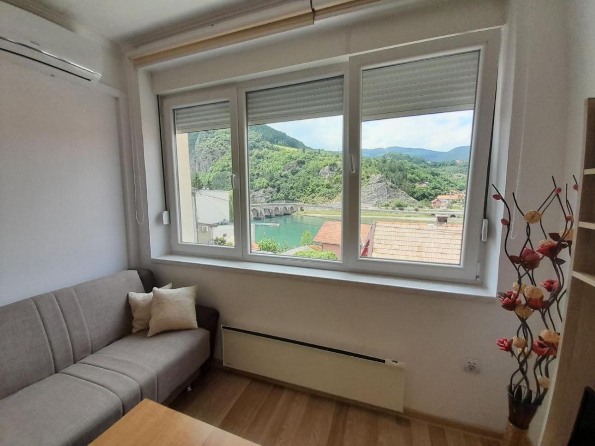 Apartman Trg Βίσεγκραντ Εξωτερικό φωτογραφία
